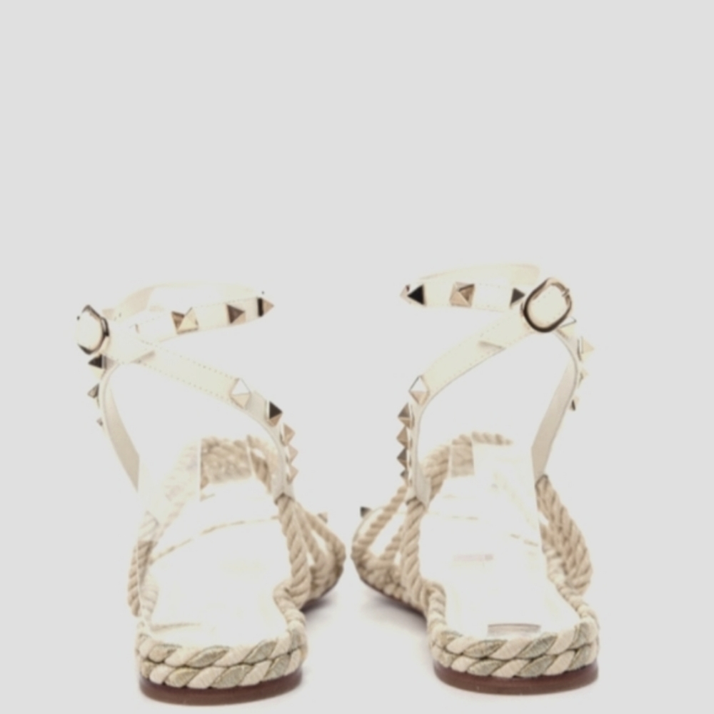 Valentino Garavnii Rockstud Sandals size 41